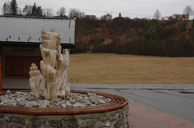 img00003.jpg